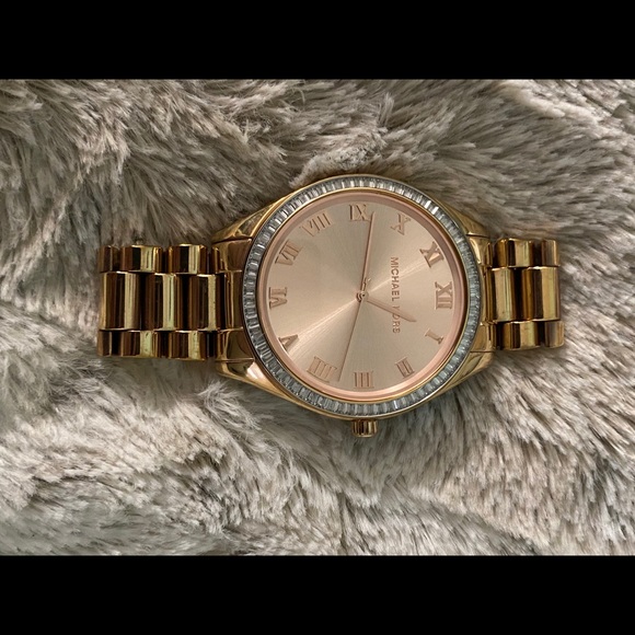 Michael Kors Blake Rose Gold Watch - Picture 6 of 6